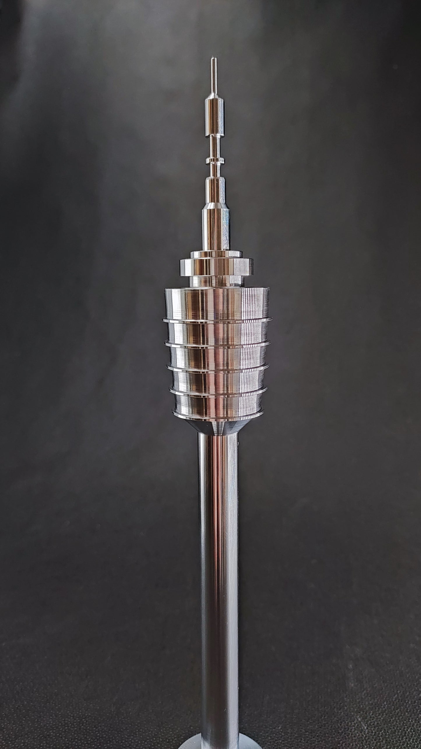 Der "Kulpenberg" - Fernsehturm im Kyffhäuser