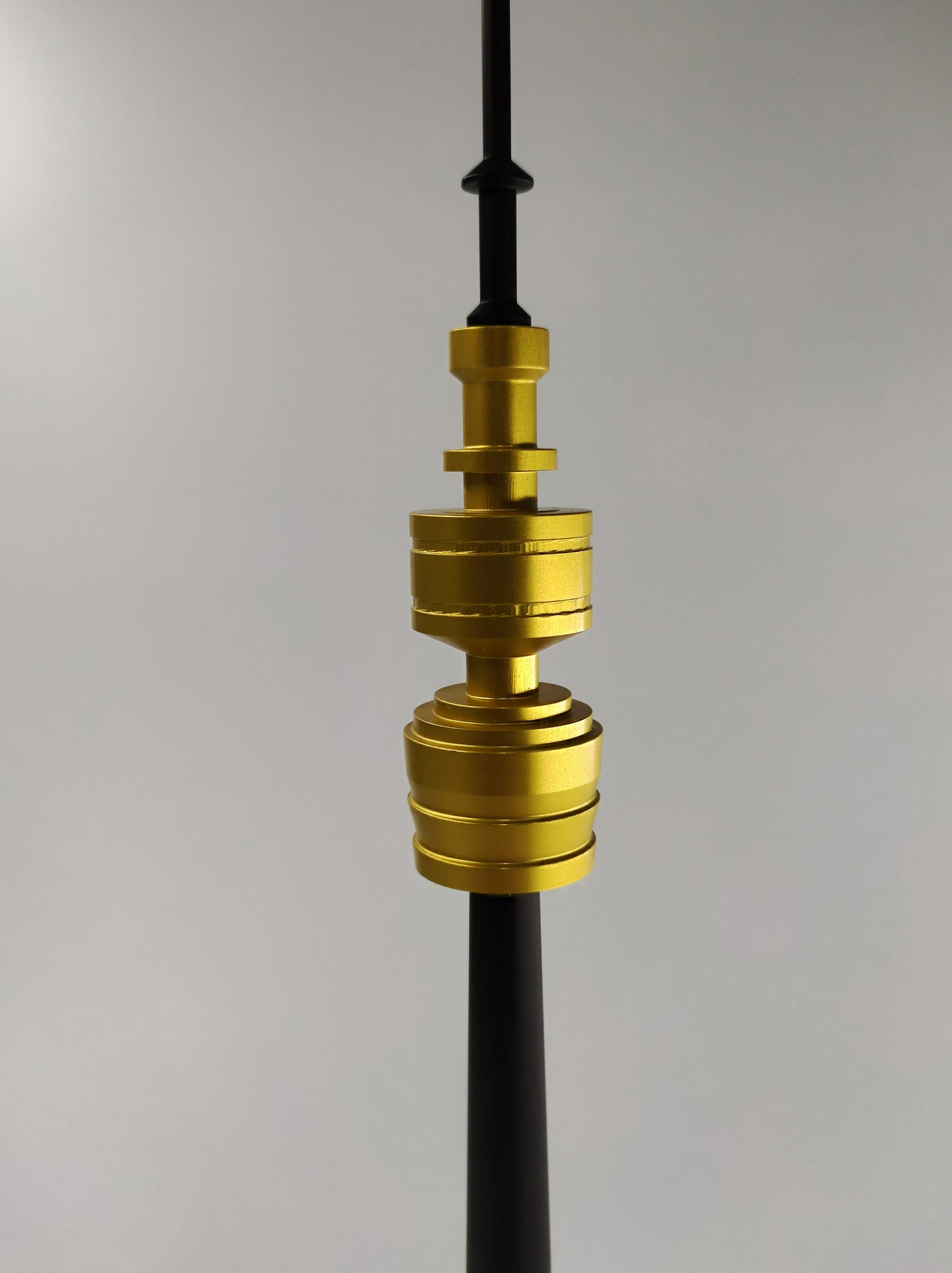 Der "Florianturm" - Schwarz Gelb