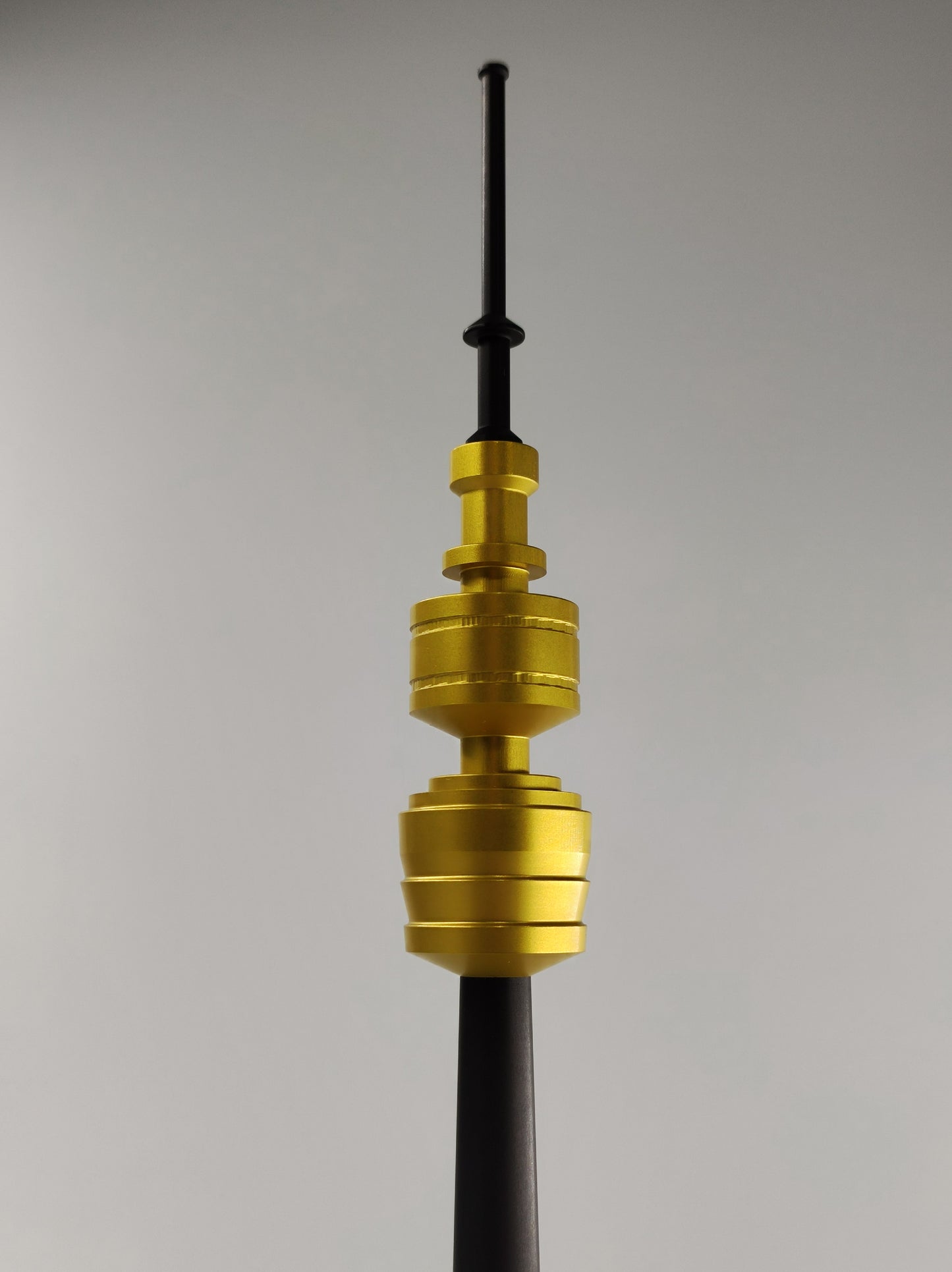 Der "Florianturm" - Schwarz Gelb