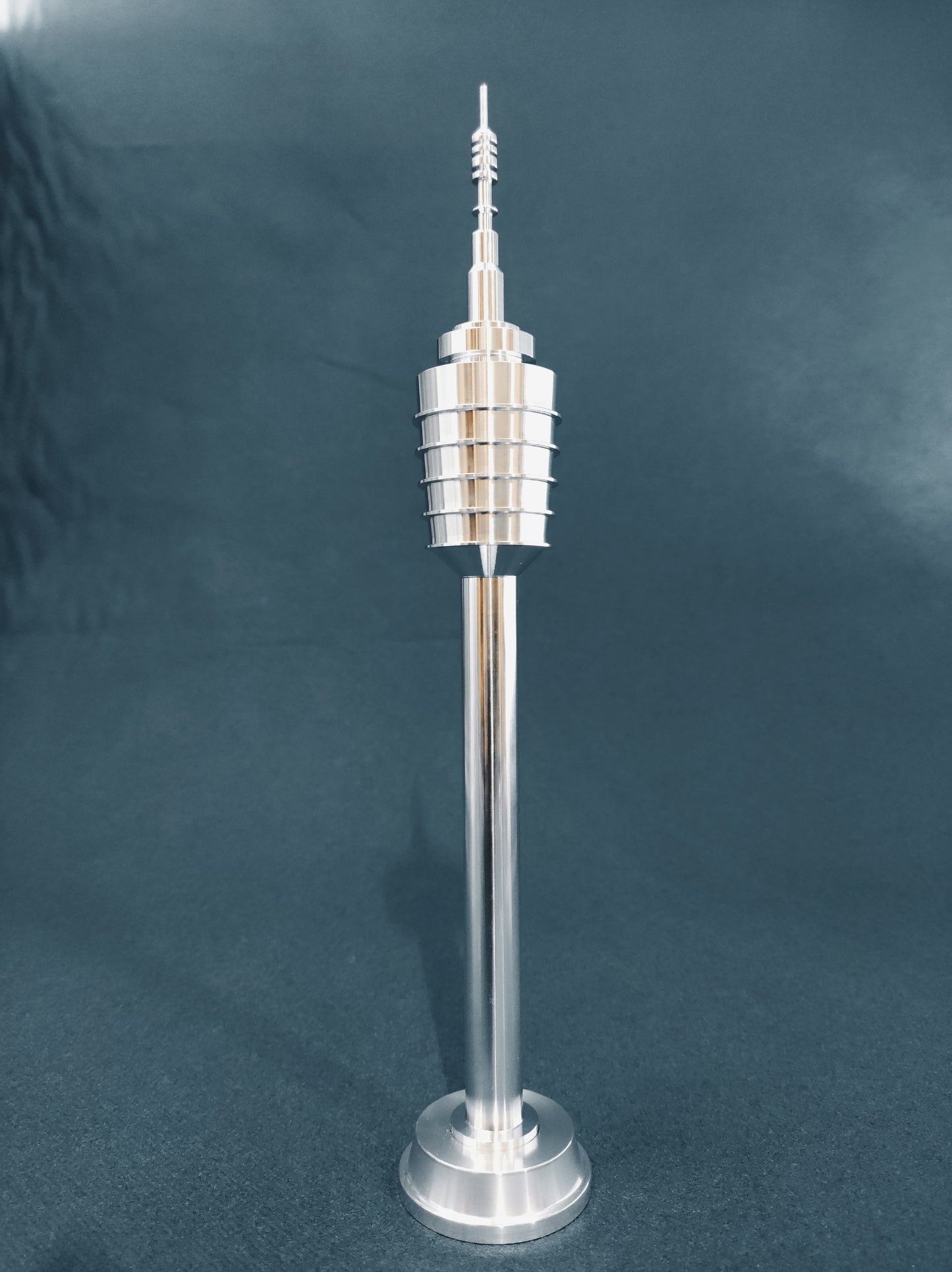 Der "Kulpenberg" - Fernsehturm im Kyffhäuser