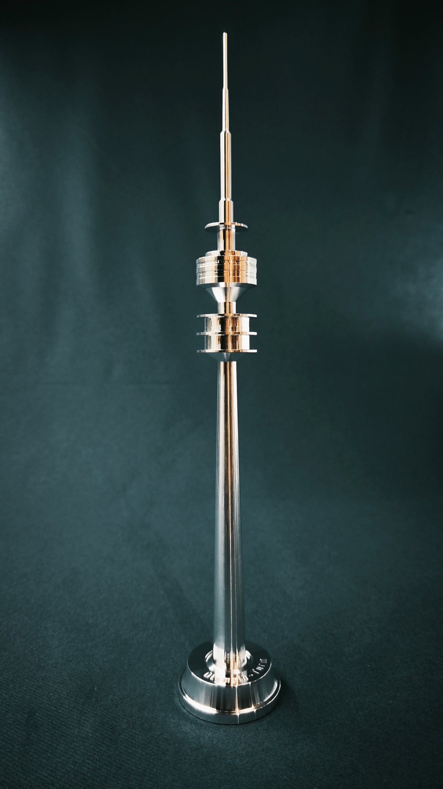 Der "Olympiaturm" - Fernsehturm in München